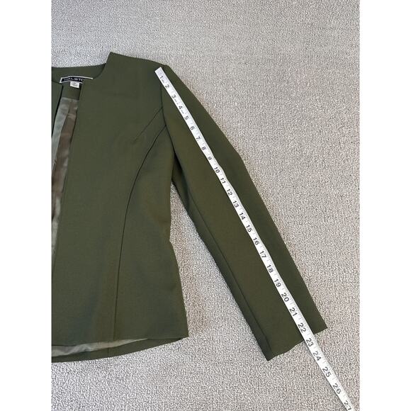 Halston Suit Set Skirt Jacket Career Academia Green Size 4 Petite - Picture 11 of 16